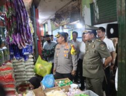 Gelar Patroli Pasar, Kapolres Lampung Tengah Bersama Forkopimda Cek Harga dan Ketersediaan Bahan Pokok Jelang Ramadhan