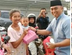 Kejari Lampura Bersama Ikatan Adhyaksa Dharmakarini Berbagi Bulan Penuh Berkah