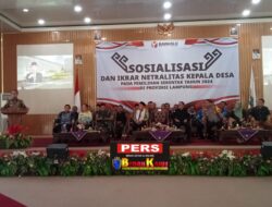 Komisi Pemilihan Umum Kabupaten Way Kanan menggelar acara Sosialisasi dan Ikrar Kepala Desa untuk bersikap Netral pada Pilkada 2024