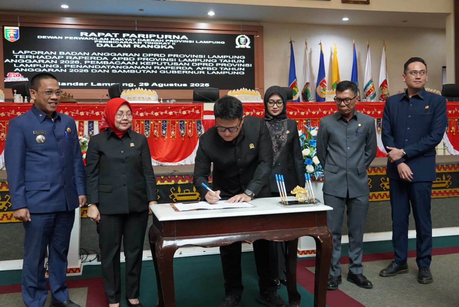 Pemprov dan DPRD Provinsi Lampung Sepakati Raperda APBD 2026