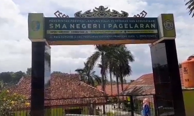 SKANDAL ANGGARAN CHROMEBOOK DI SMA NEGERI 1 PAGELARAN: DATA RESMI SEBUT 364 JUTA LEBIH UNTUK 60 UNIT — KEJANGGALAN MENGUAT, PUBLIK DESAK AUDIT TOTAL!